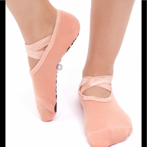 3 PACK Yoga, Barre, Grip Socks Pink Grey Black - Picture 6 of 8